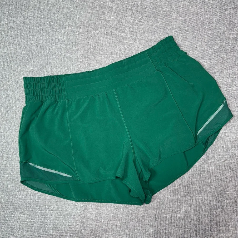Lululemon Hotty Hot High Rise Athletic Short Cascadia Green Size 12 - Picture 4 of 8